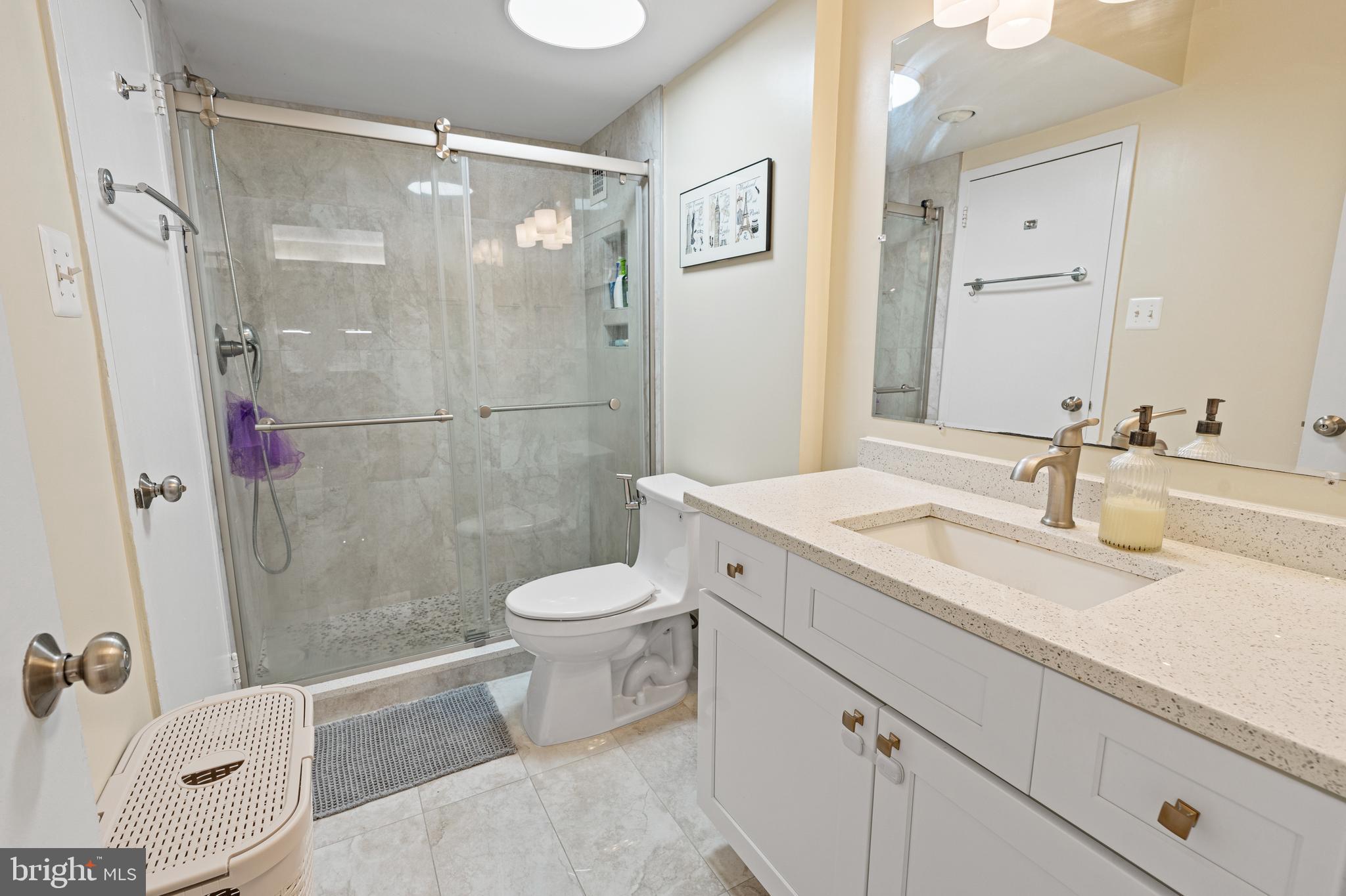 4515 Willard Ave #606s