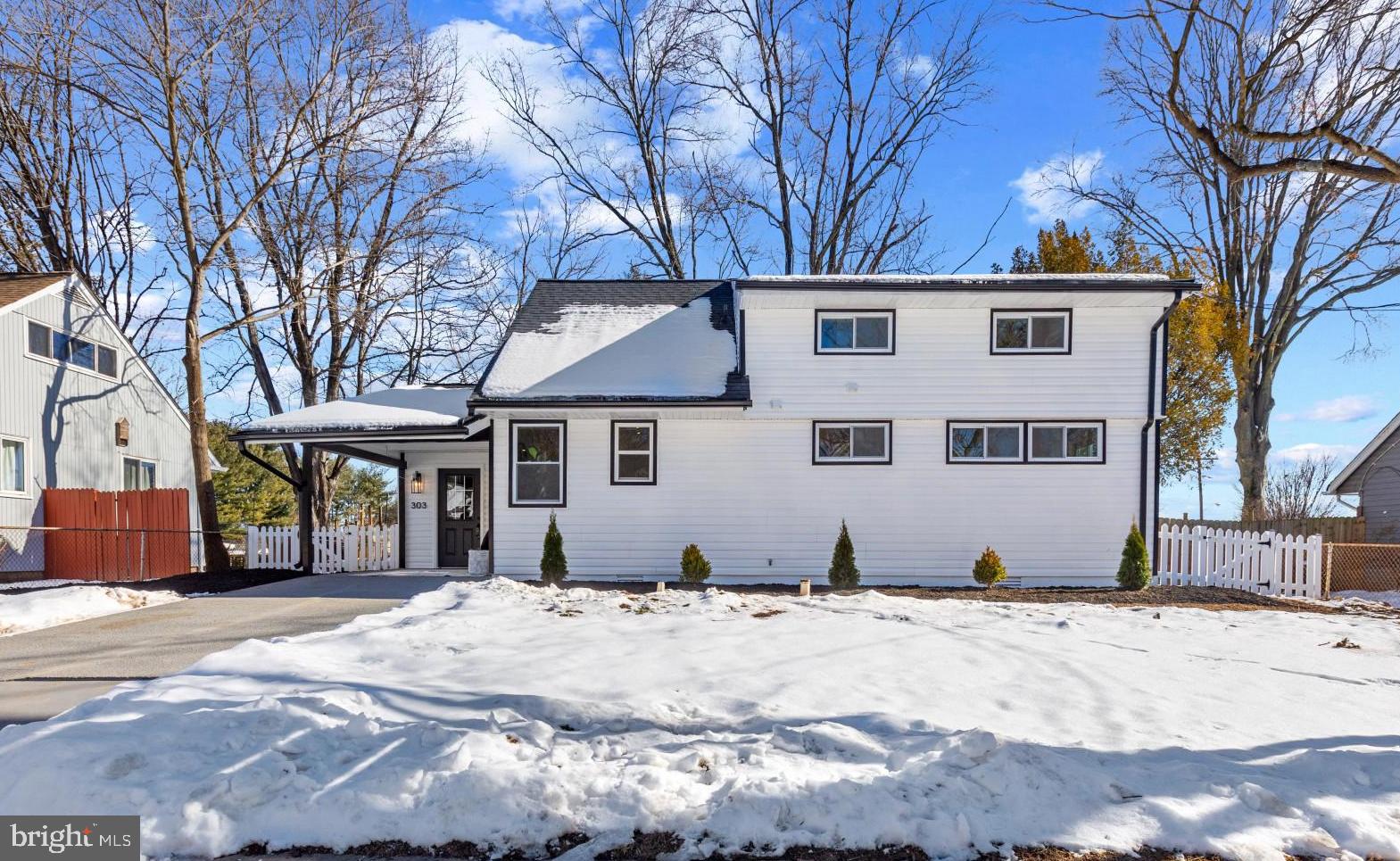 303 Bradley Ave