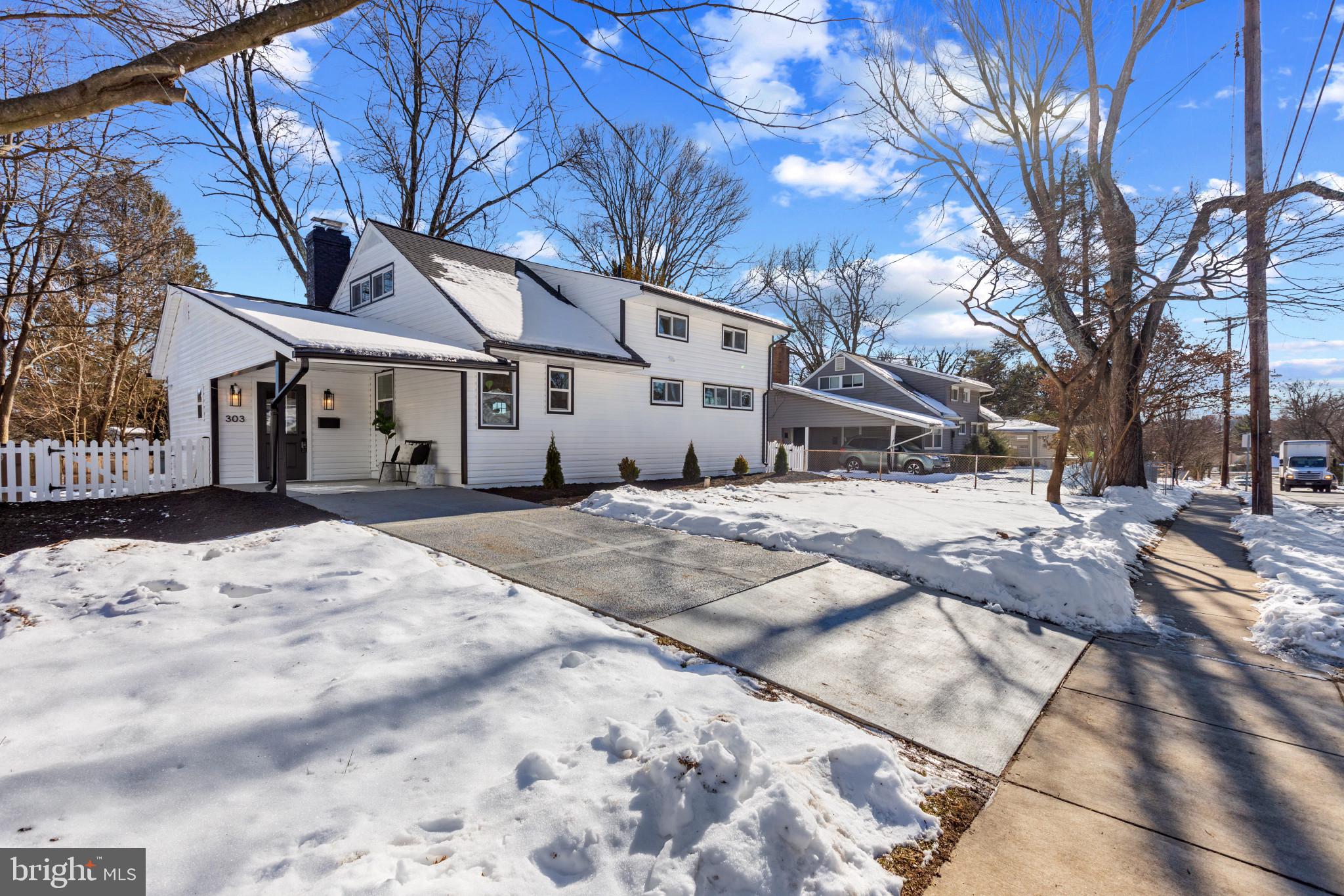 303 Bradley Ave