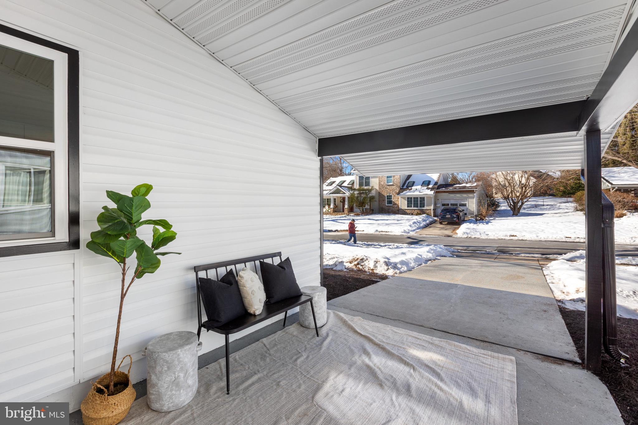 303 Bradley Ave