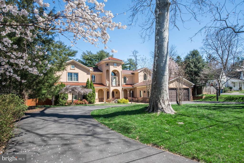 7 Sedgwick Ln
