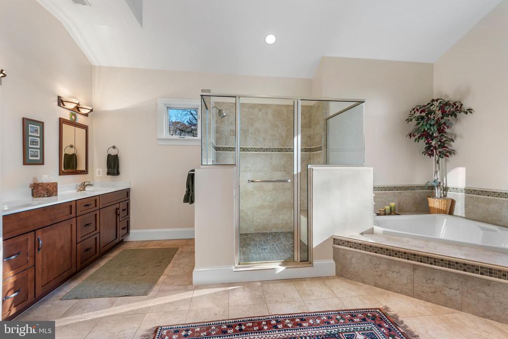7 Sedgwick Ln