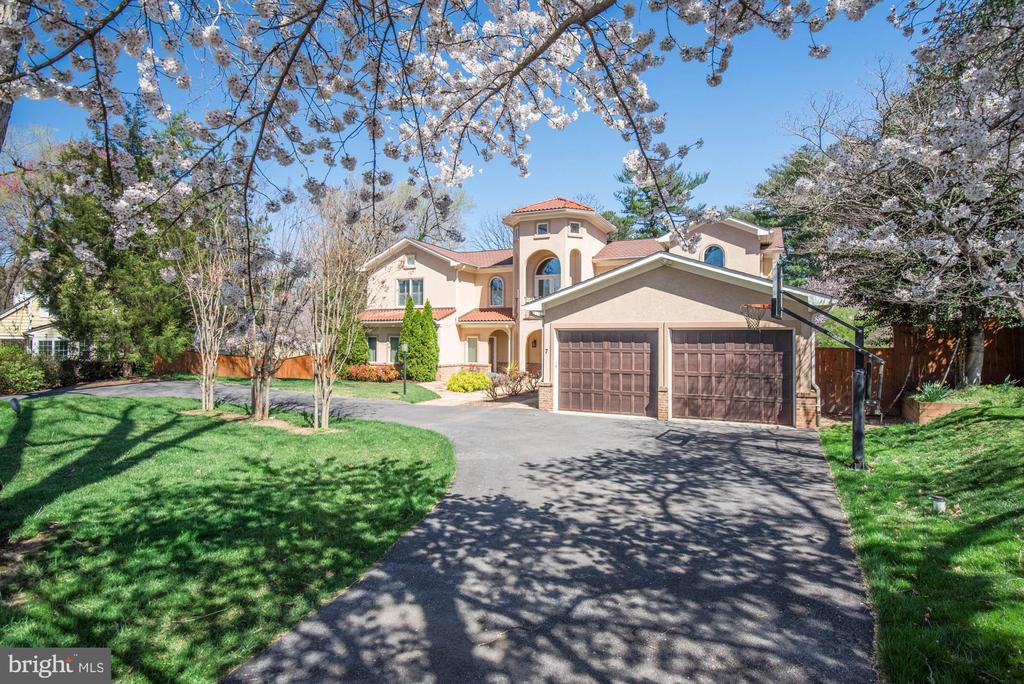 7 Sedgwick Ln