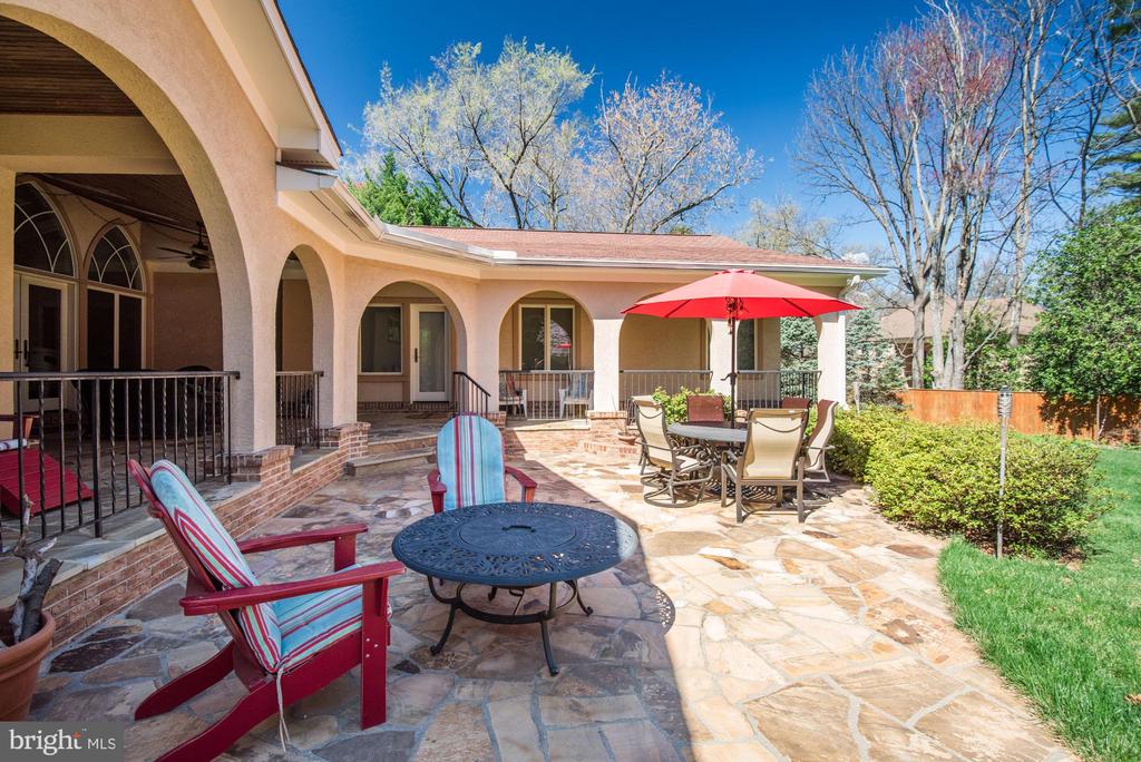 7 Sedgwick Ln