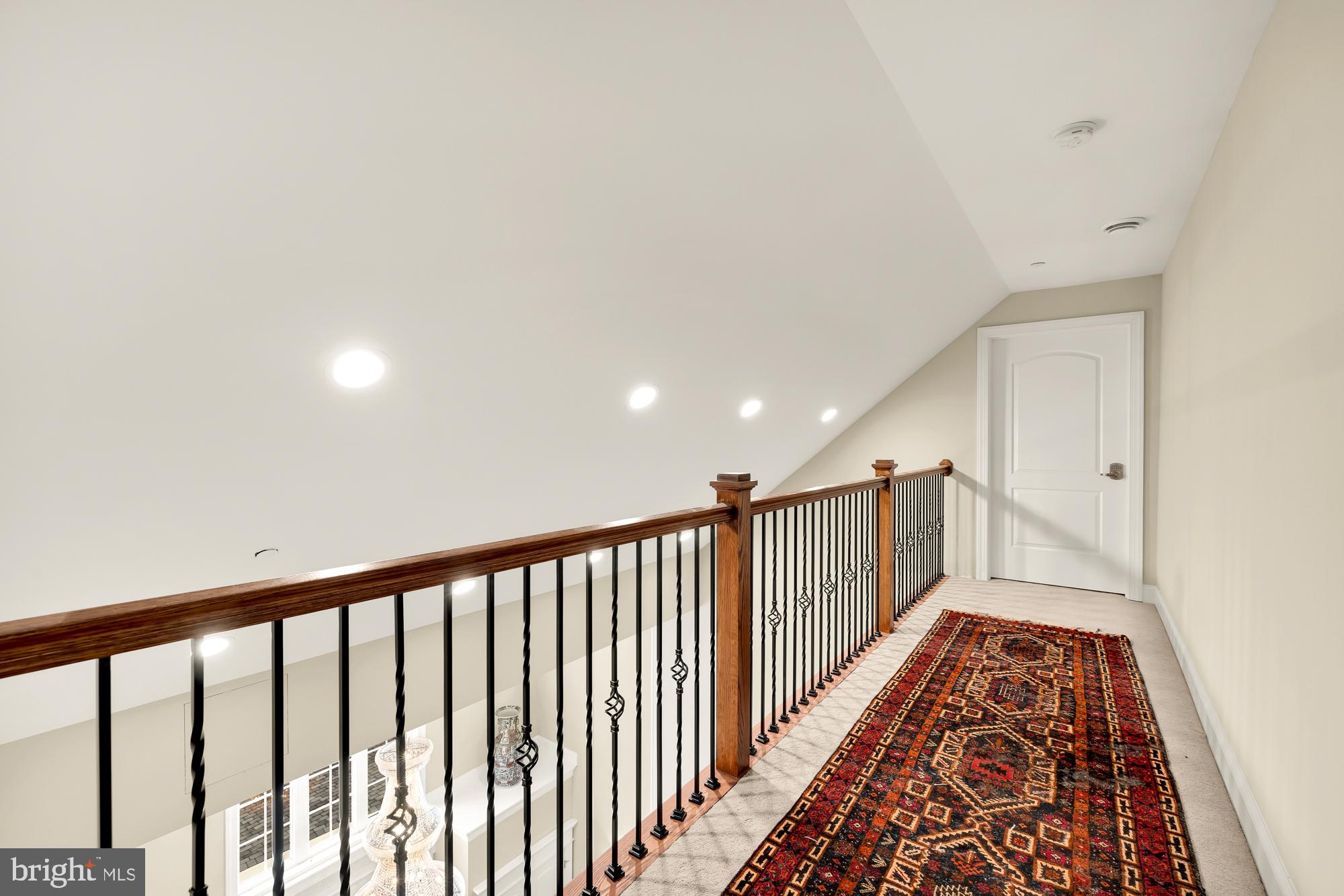 12 Redbud Ct