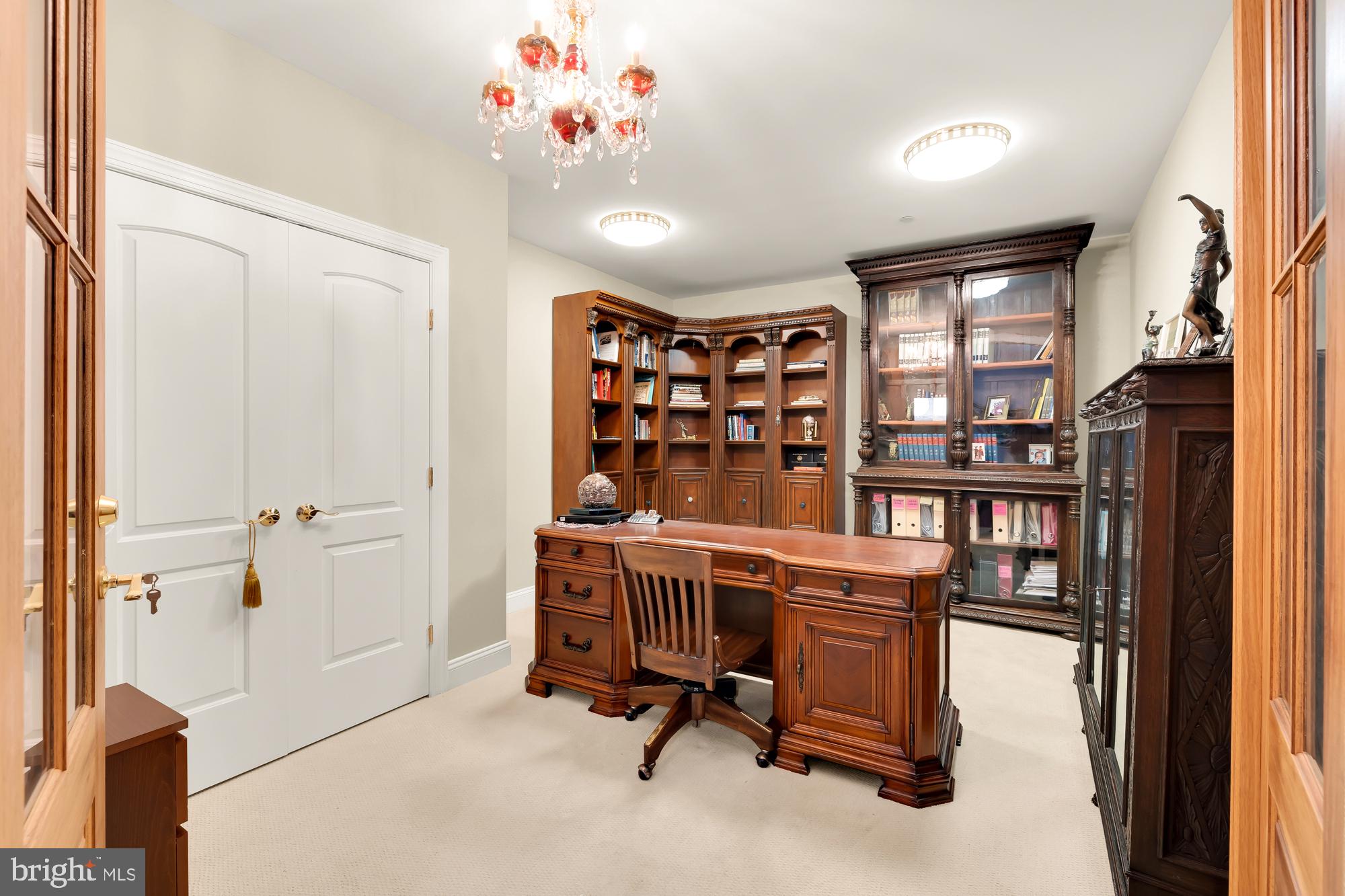 12 Redbud Ct