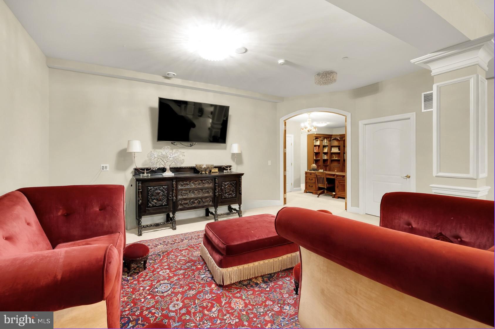 12 Redbud Ct