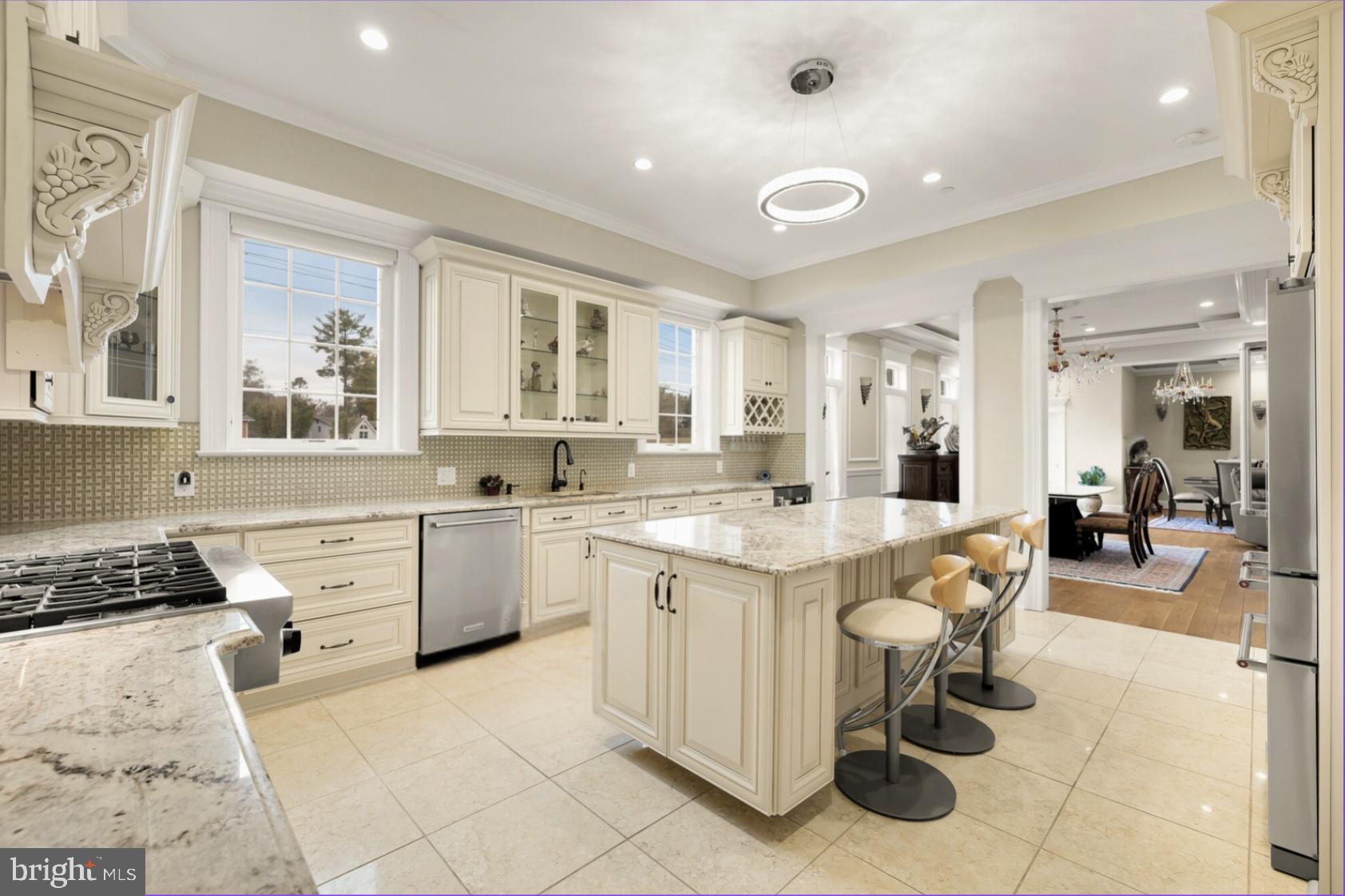12 Redbud Ct