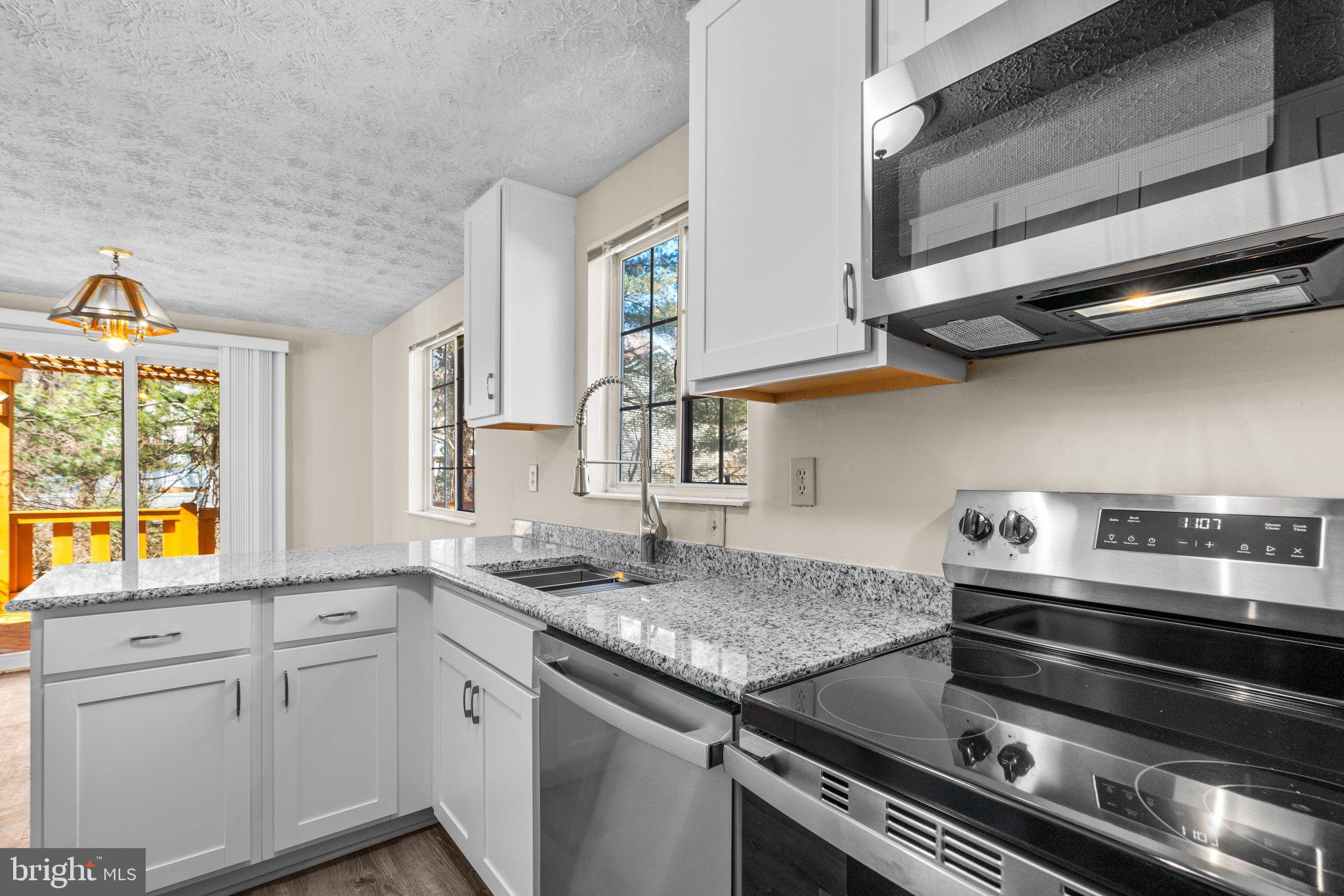 13620 Jacqueline Ct