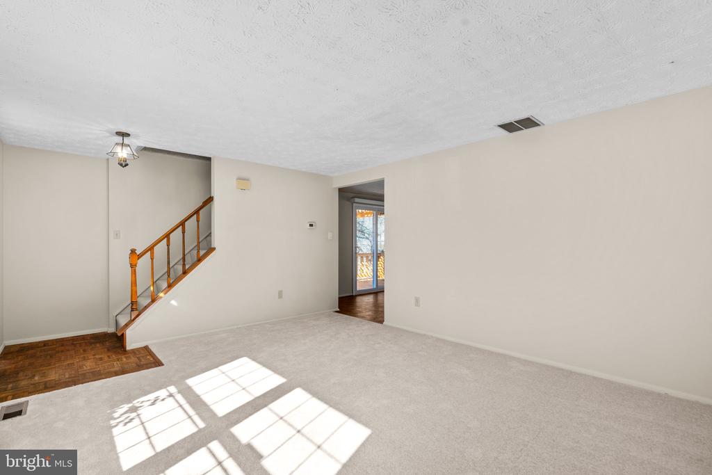 13620 Jacqueline Ct