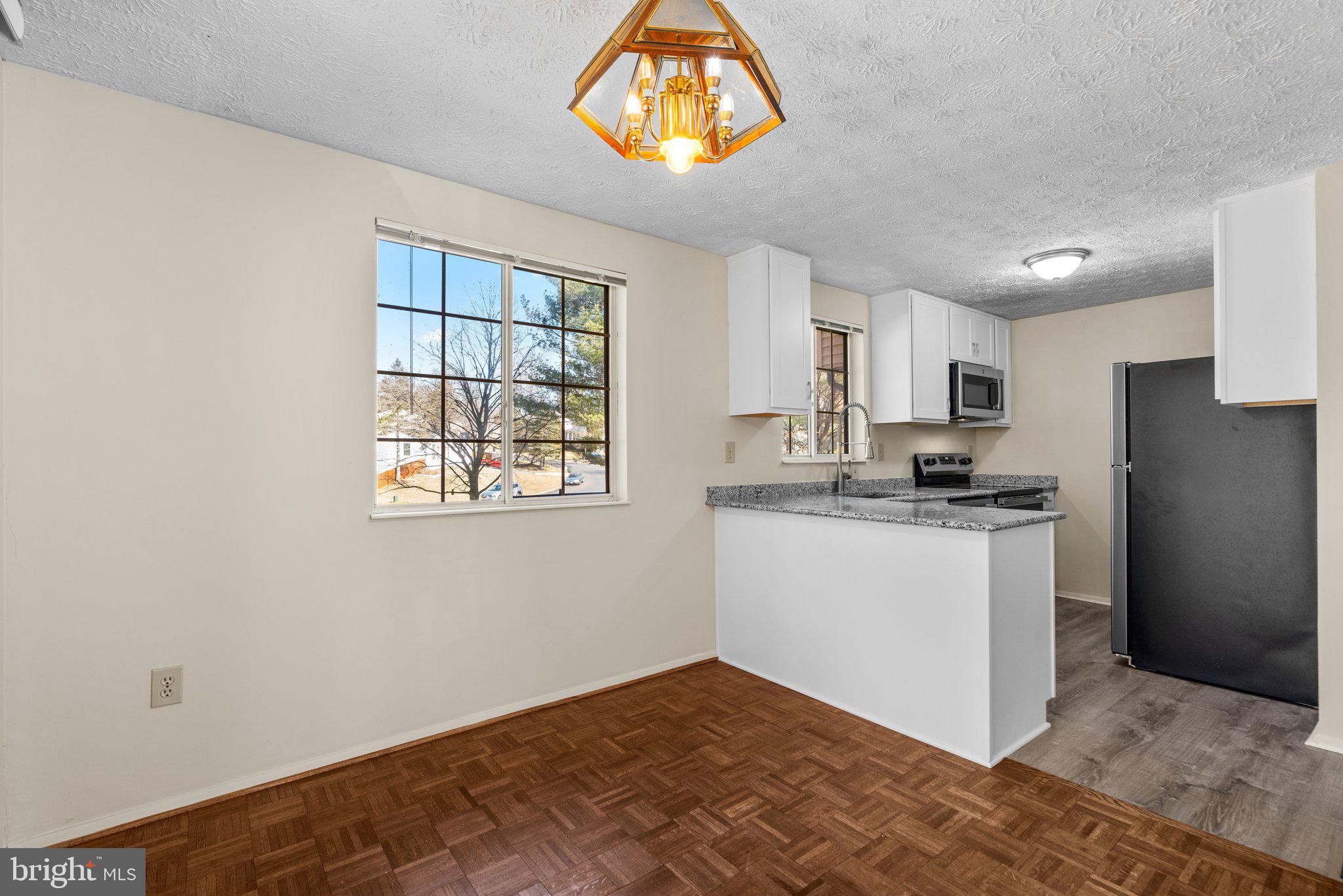 13620 Jacqueline Ct
