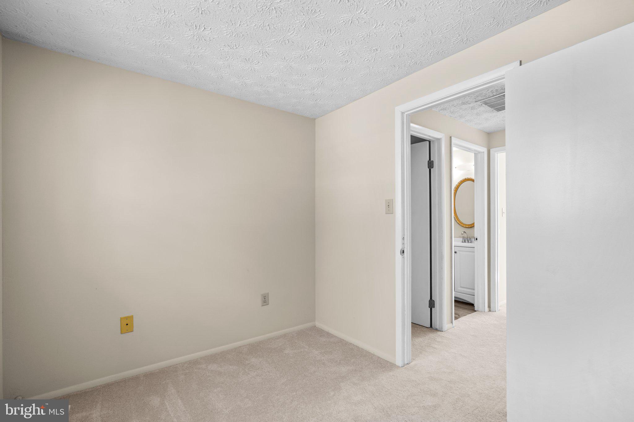 13620 Jacqueline Ct