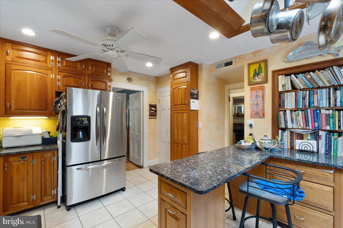 130 Hilltop Rd