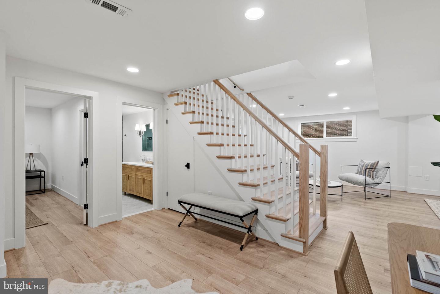 605 Elm Ave