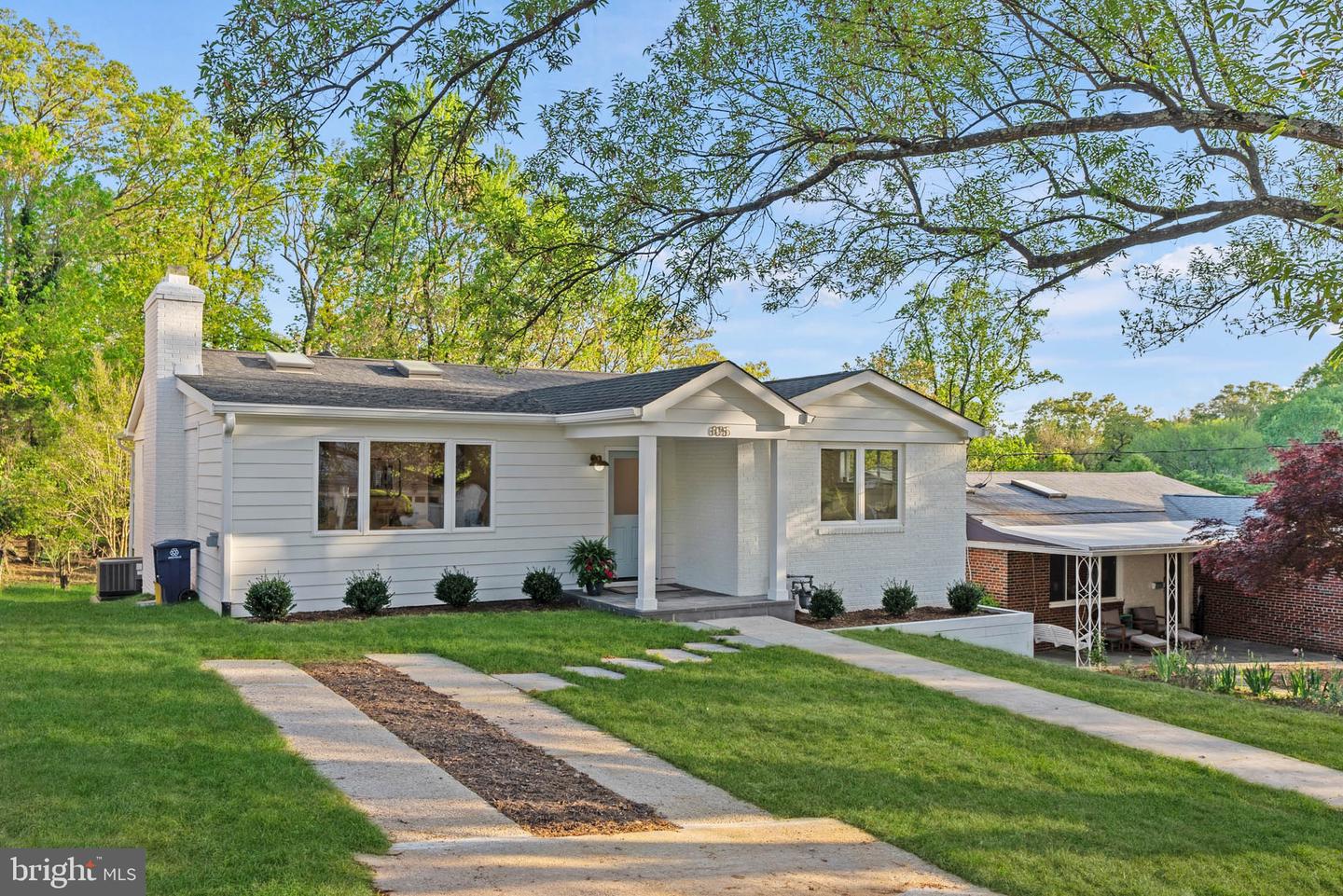 605 Elm Ave
