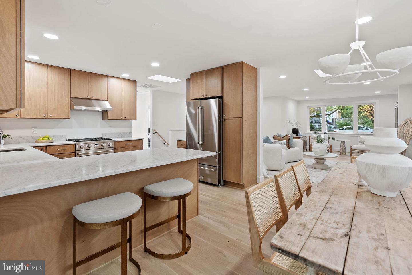 605 Elm Ave