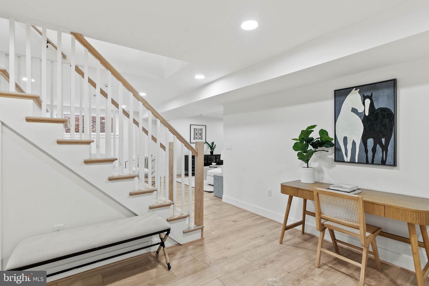 605 Elm Ave