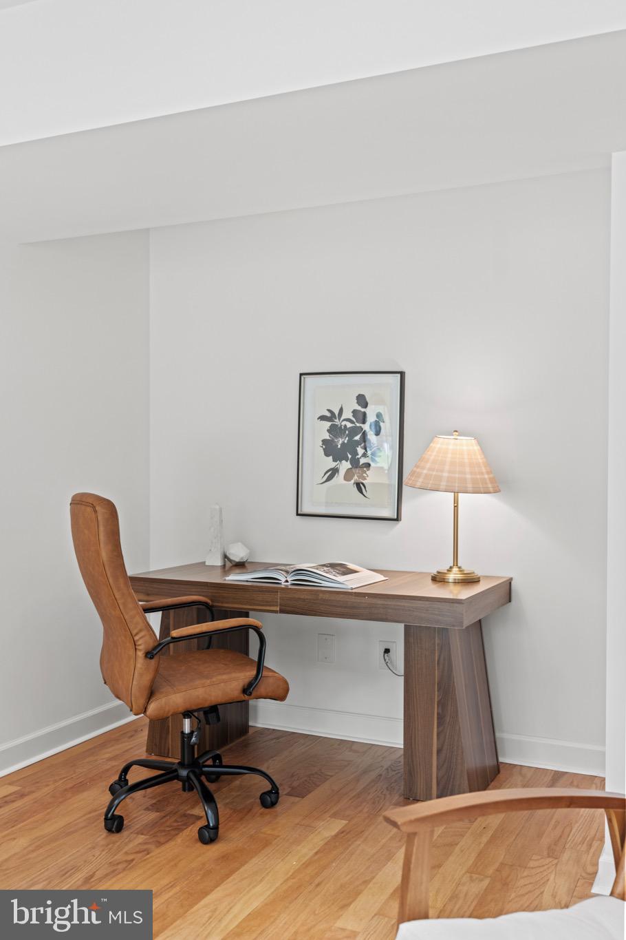 5 Solitaire Ct