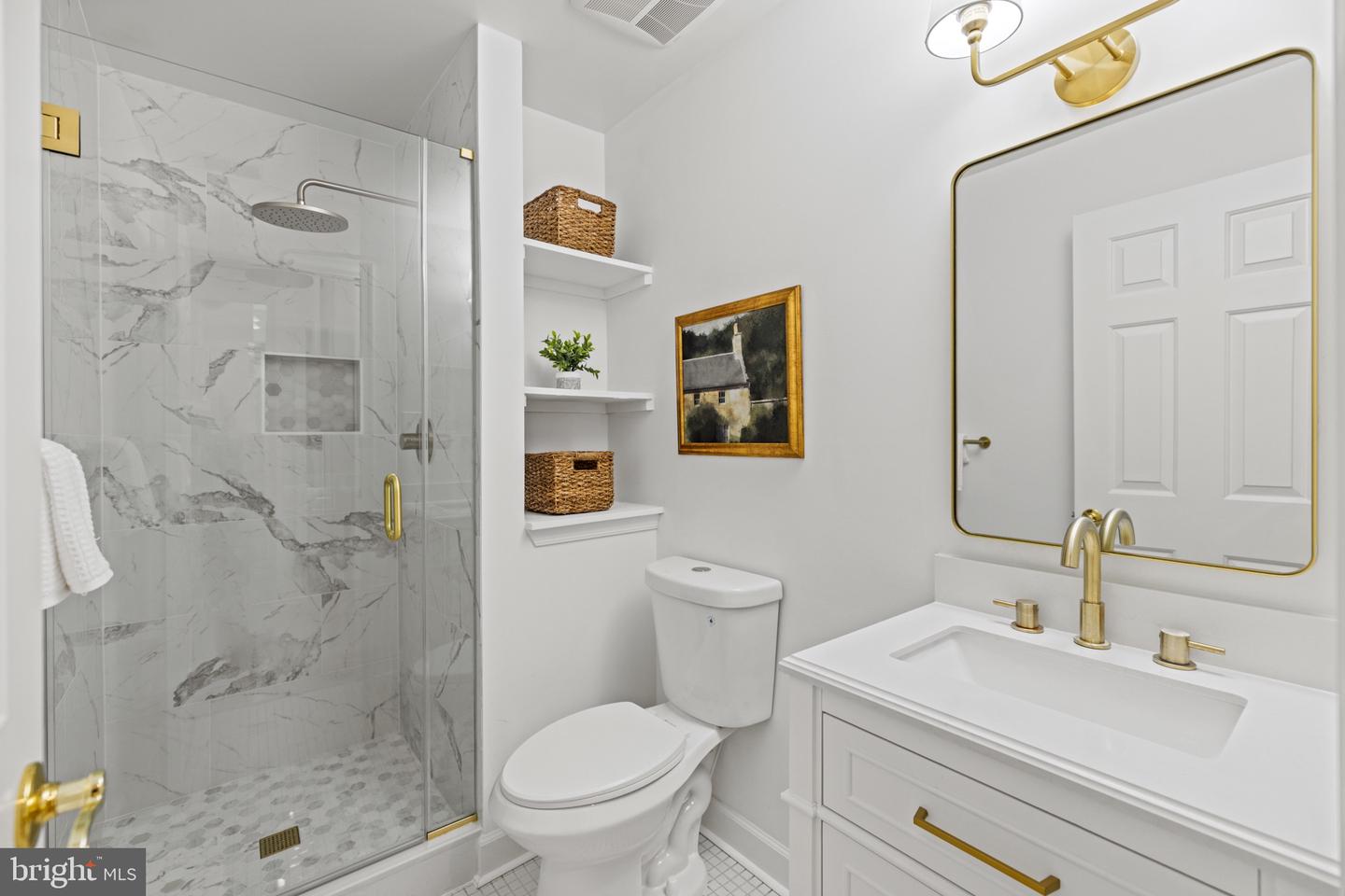 5 Solitaire Ct