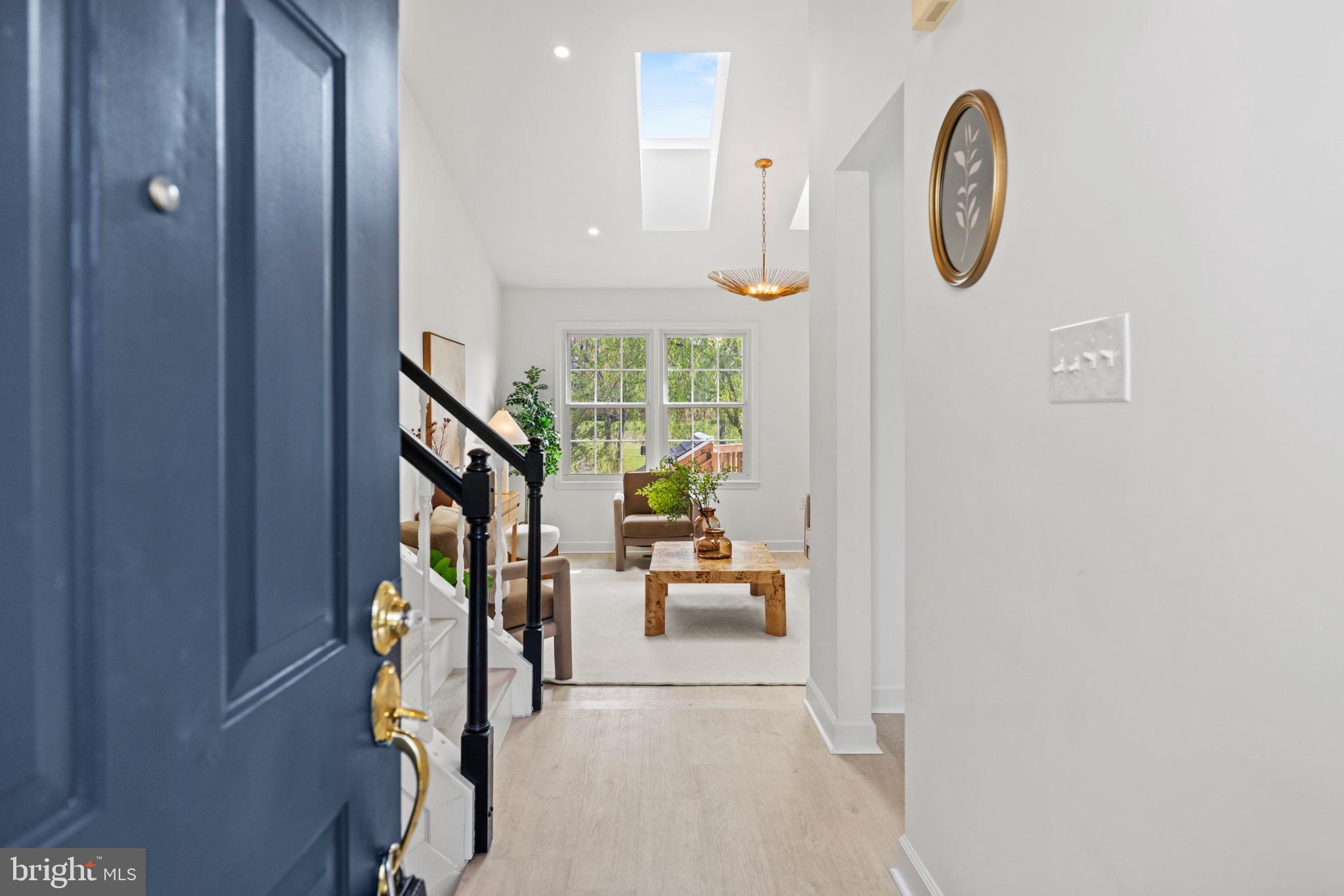 5 Solitaire Ct