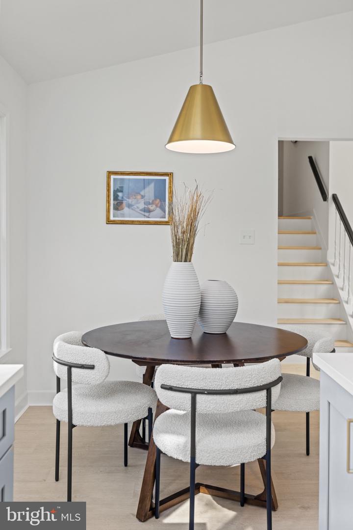 5 Solitaire Ct
