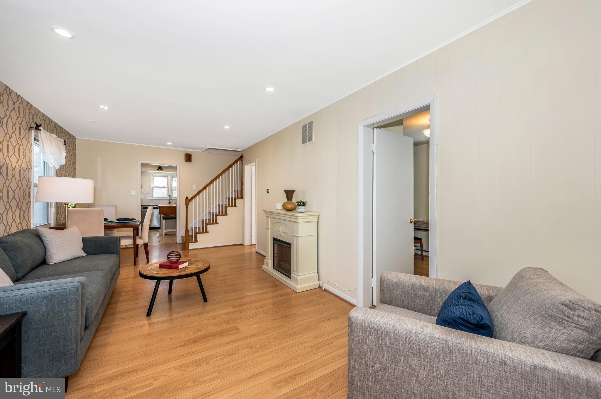 211 Crabb Ave