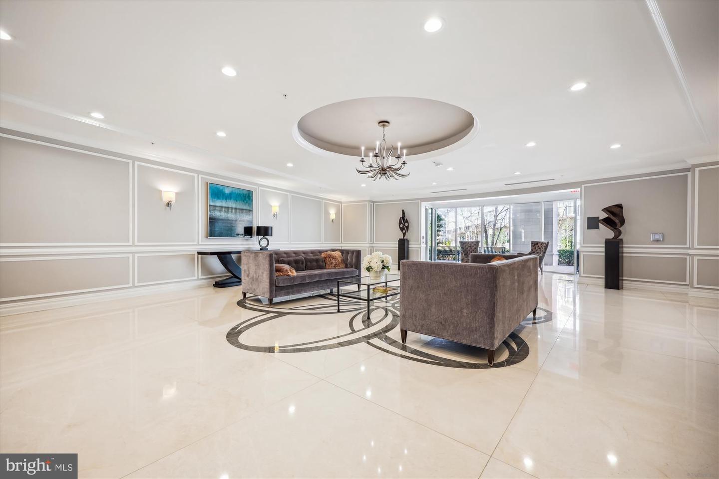 8121 River Rd #451