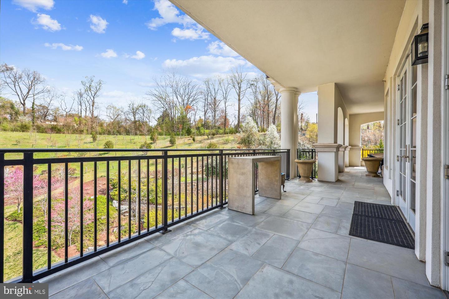 8121 River Rd #451