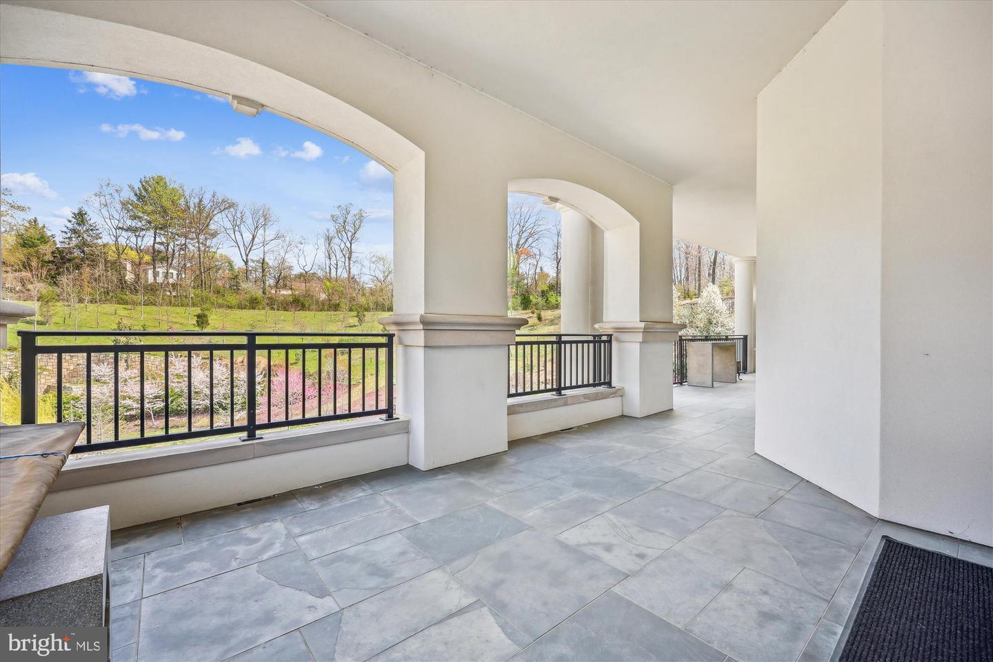 8121 River Rd #451