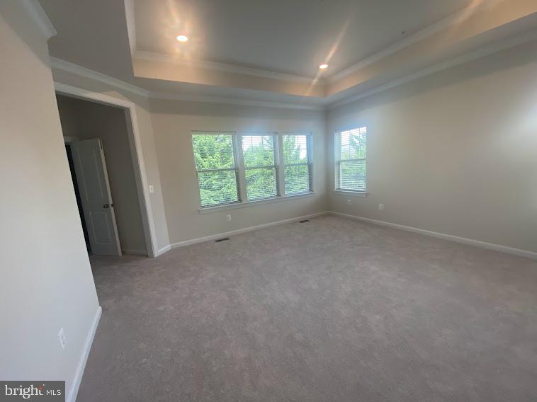 506 NURSERY LN