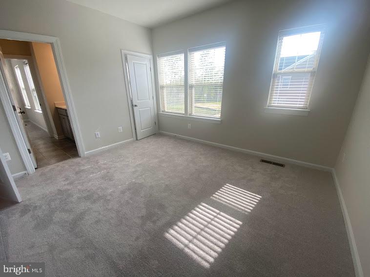 506 NURSERY LN