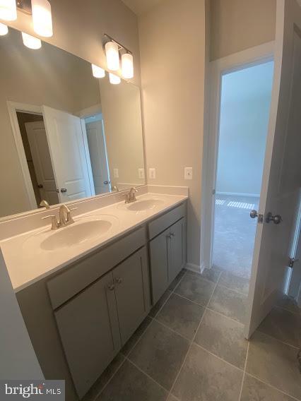 506 NURSERY LN