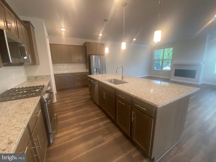 506 NURSERY LN