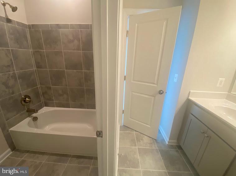 506 NURSERY LN