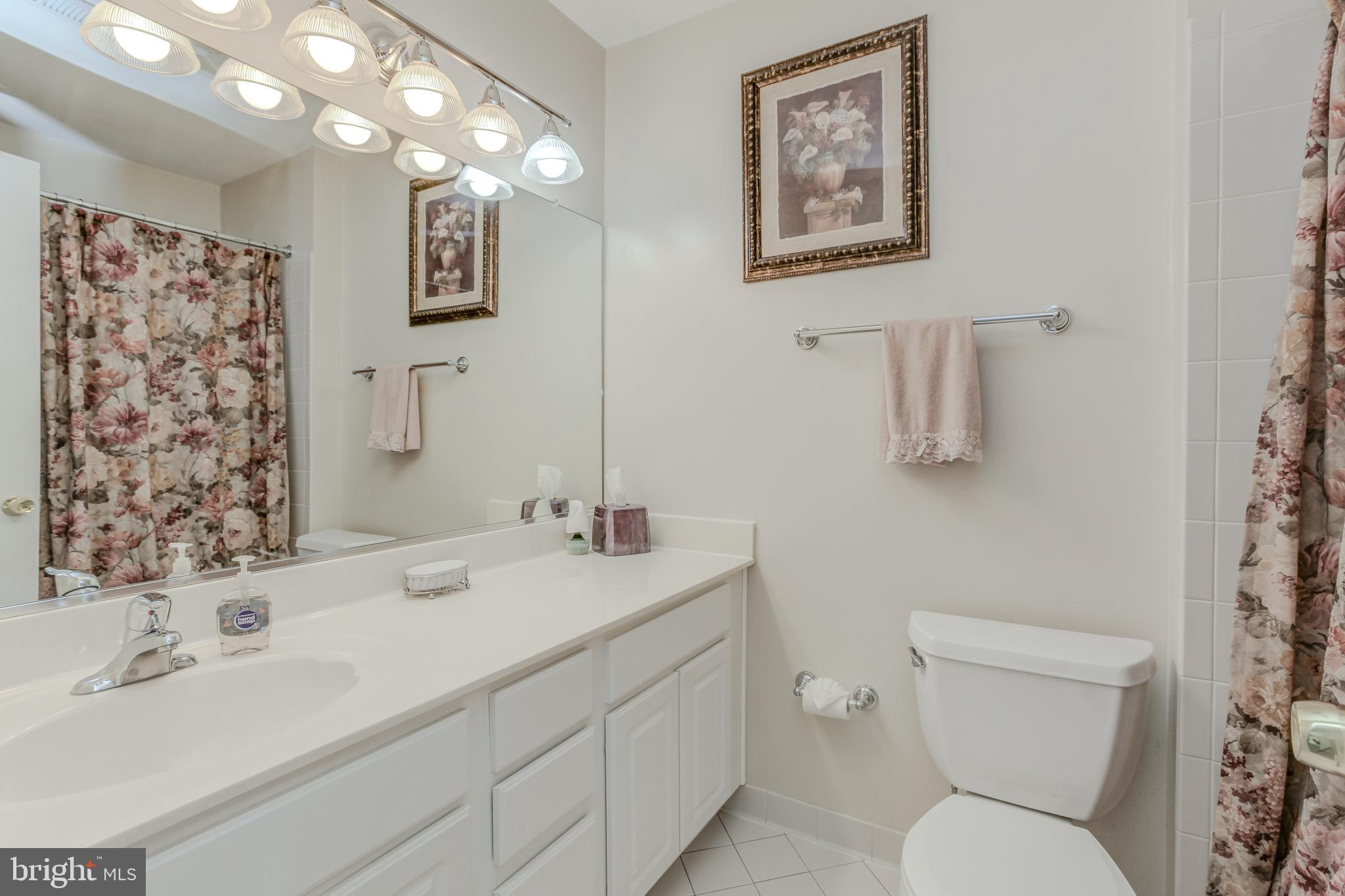 513 MEADOW HALL DRIVE D513