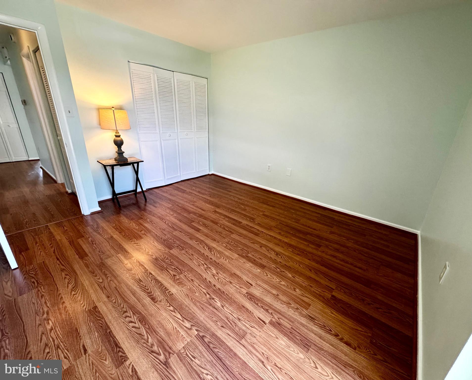 2200 Greenery Ln #201-