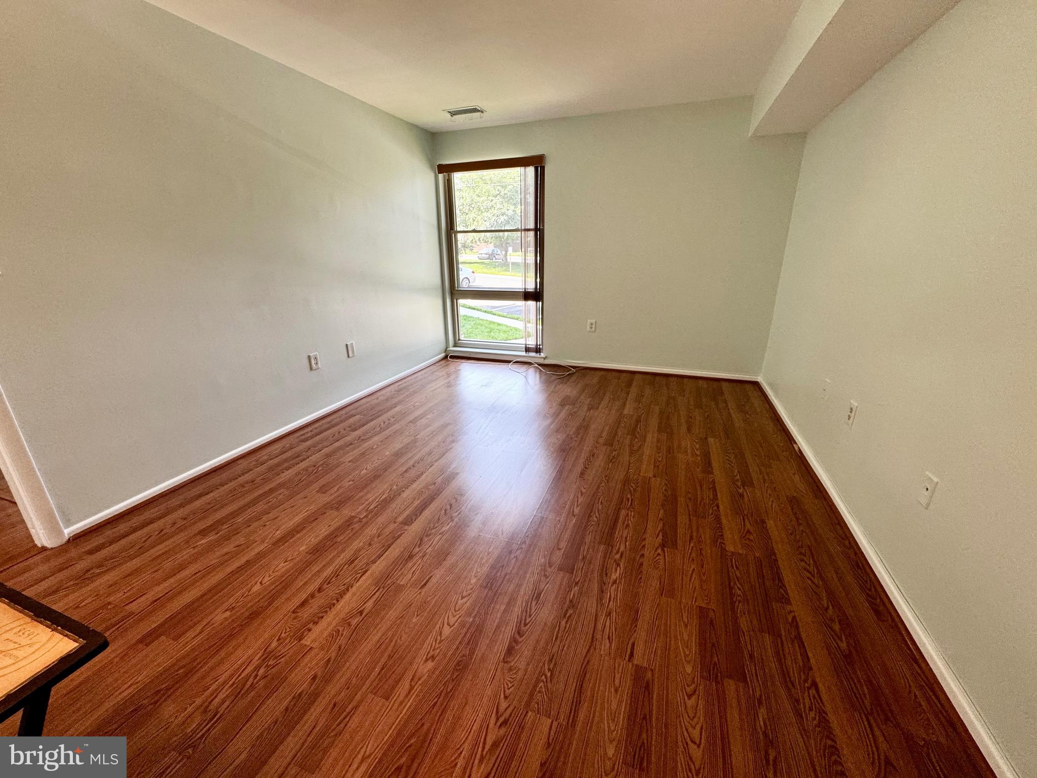 2200 Greenery Ln #201-