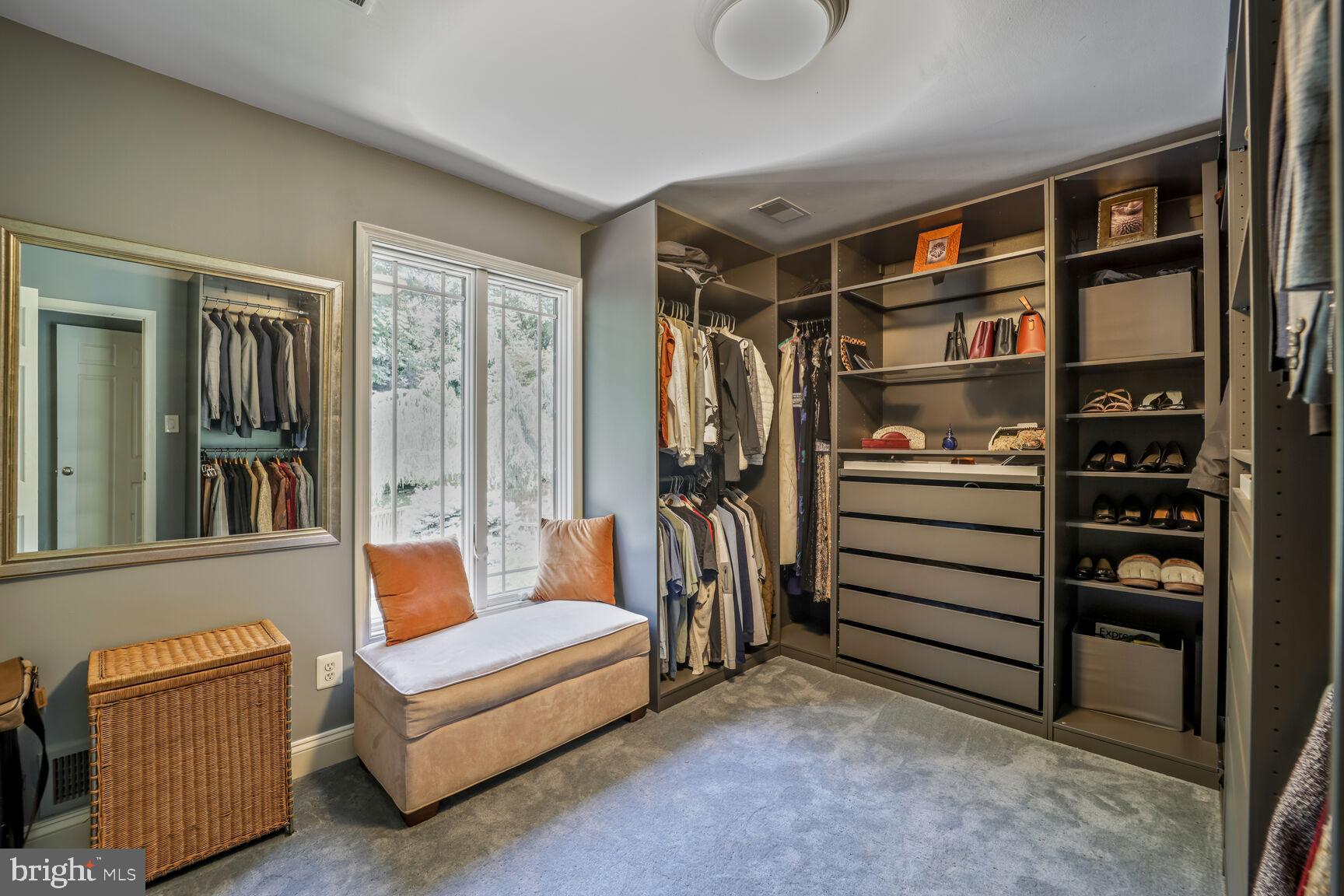 7709 MARY CASSATT DRIVE