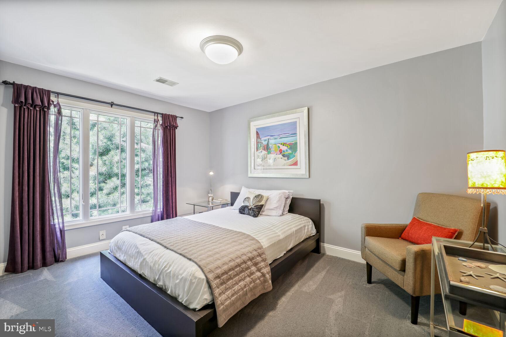 7709 MARY CASSATT DRIVE