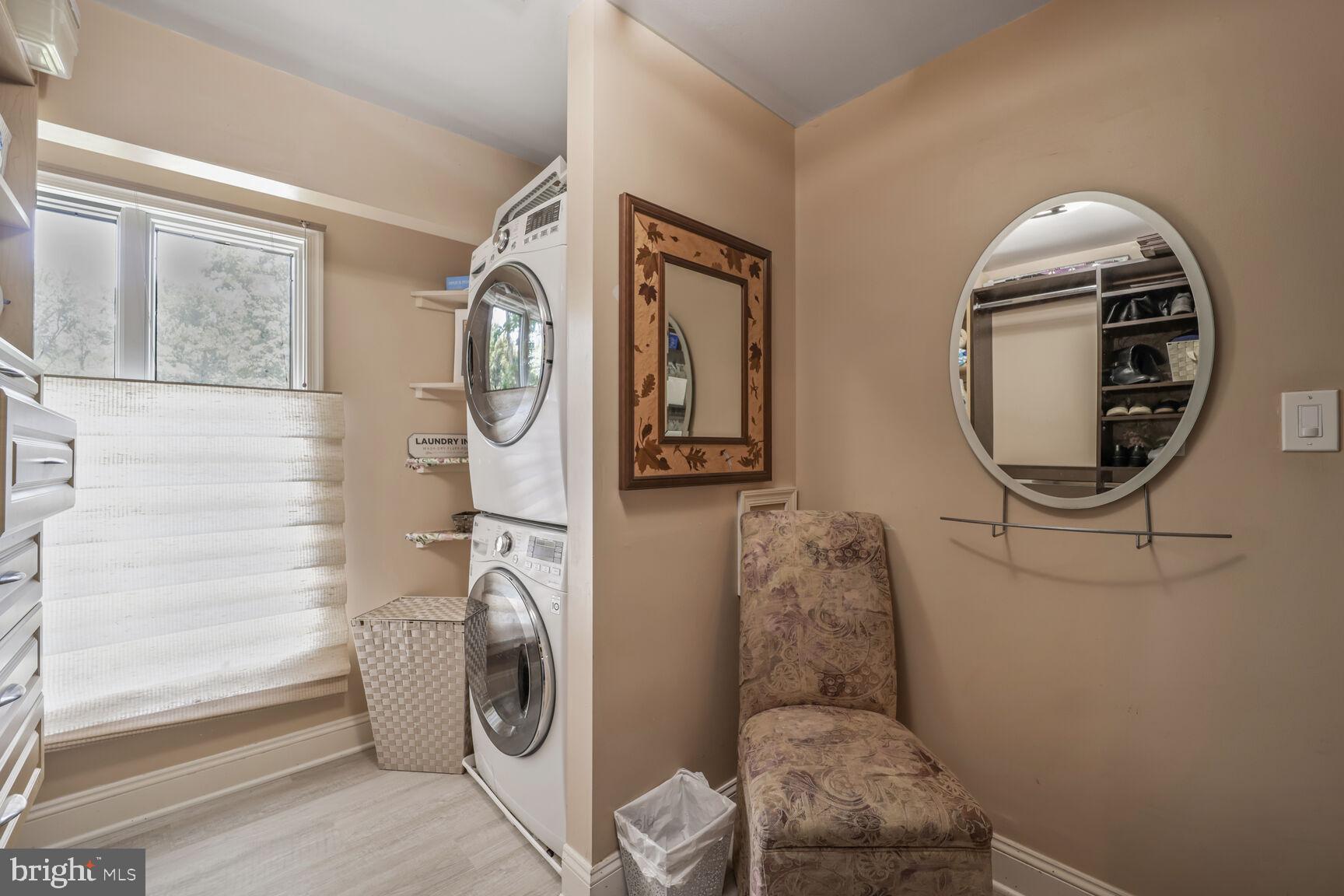 7709 MARY CASSATT DRIVE