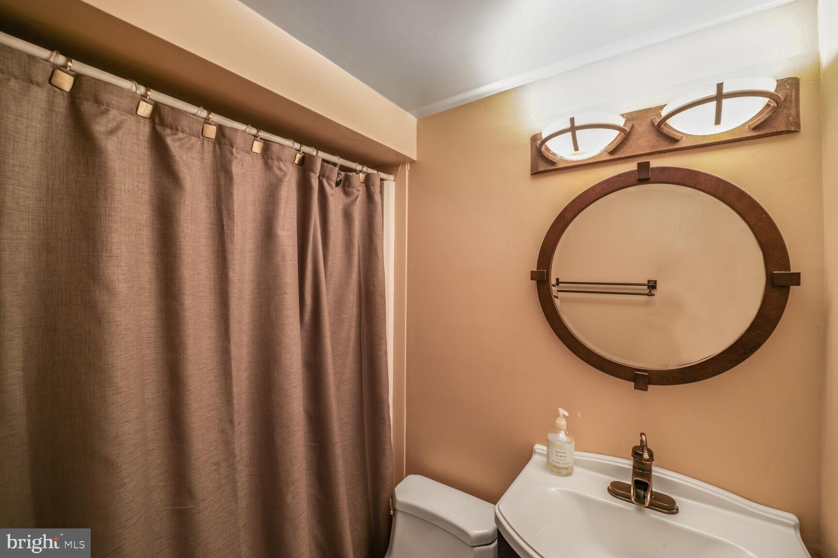 7709 MARY CASSATT DRIVE