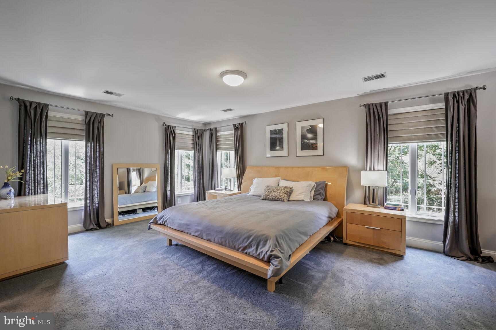 7709 MARY CASSATT DRIVE