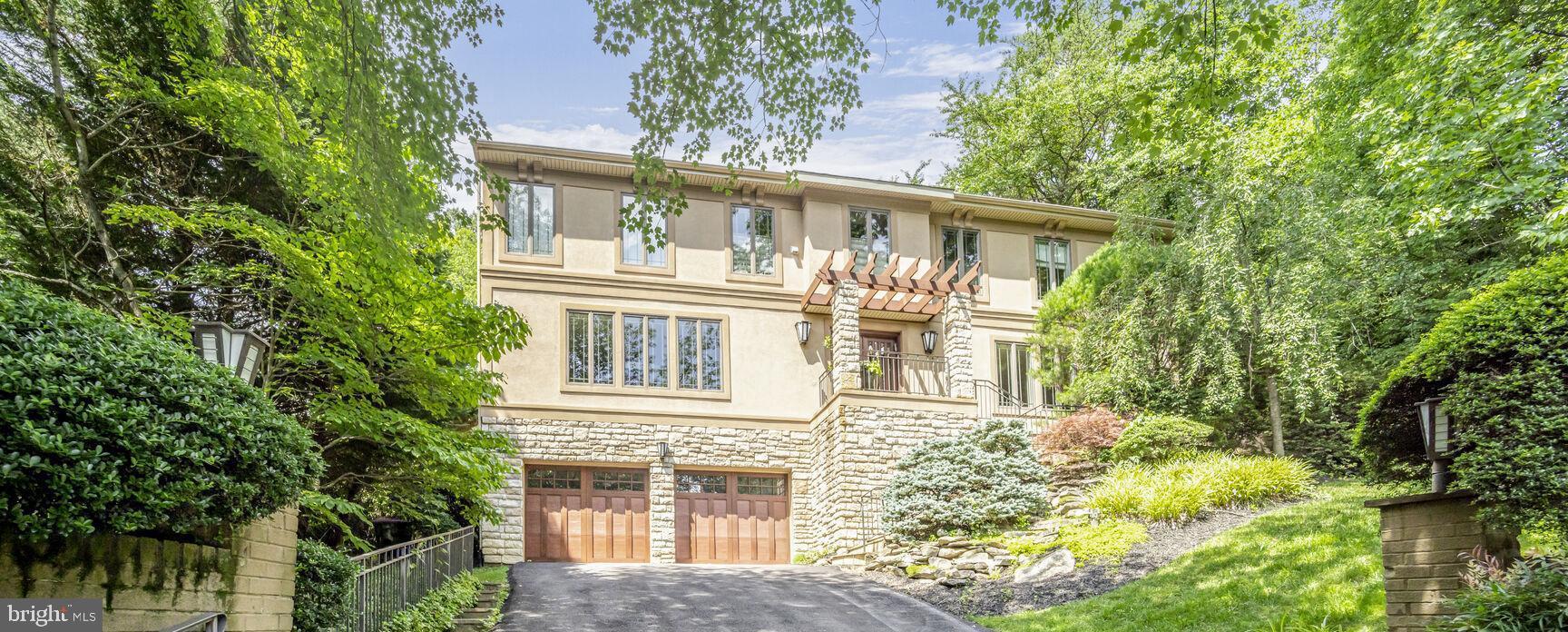 7709 MARY CASSATT DRIVE