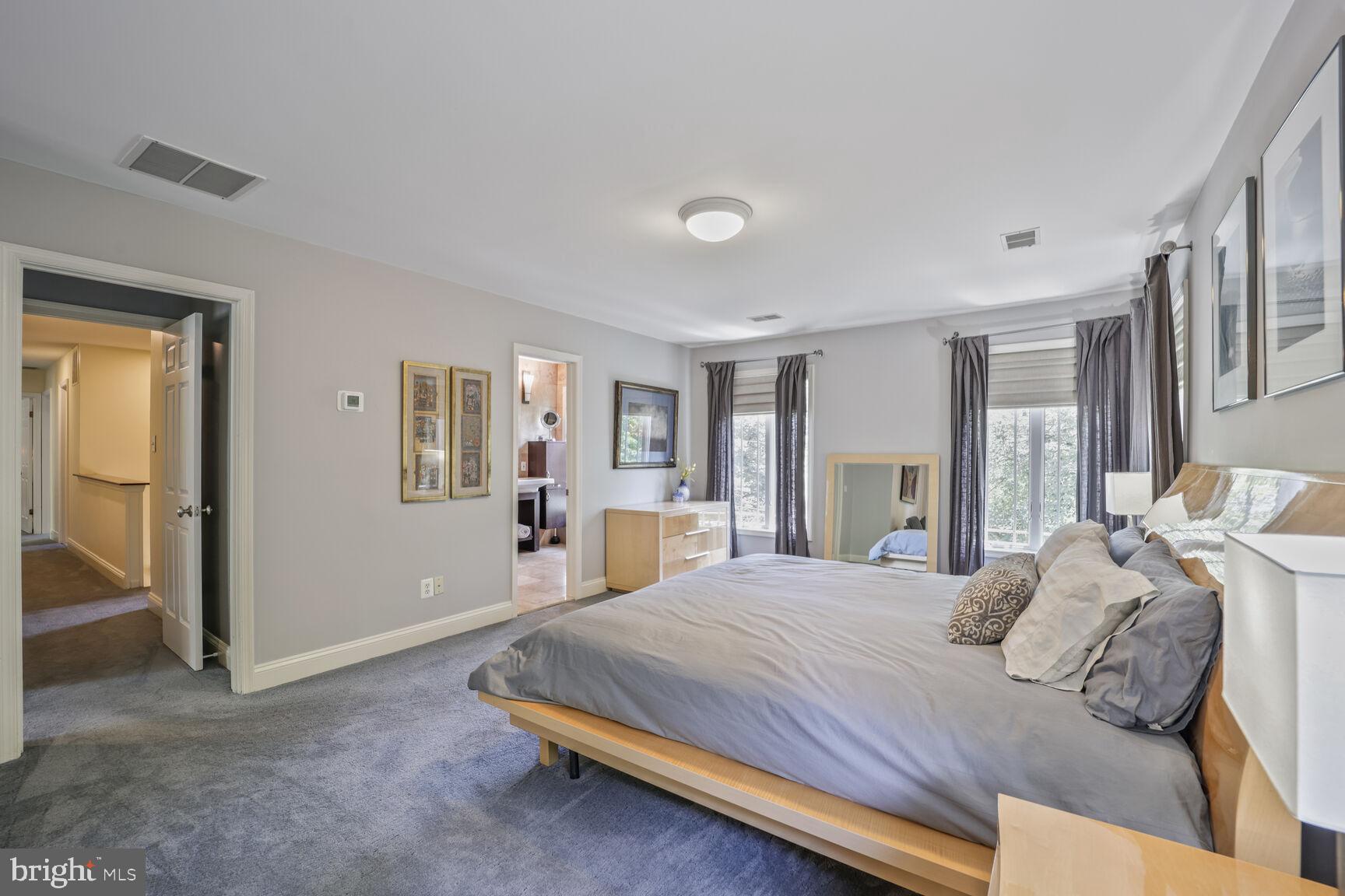 7709 MARY CASSATT DRIVE