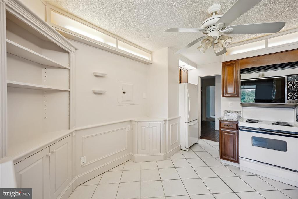 7420 WESTLAKE TERRACE 304