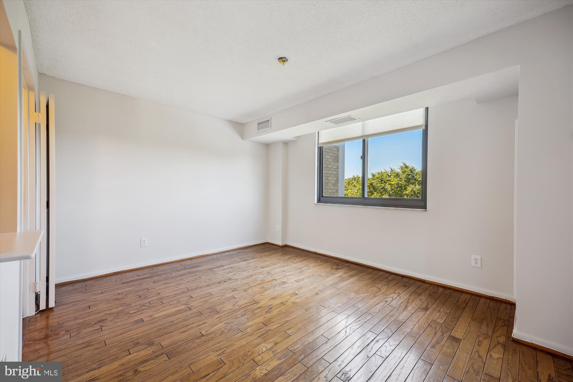 7420 WESTLAKE TERRACE 304