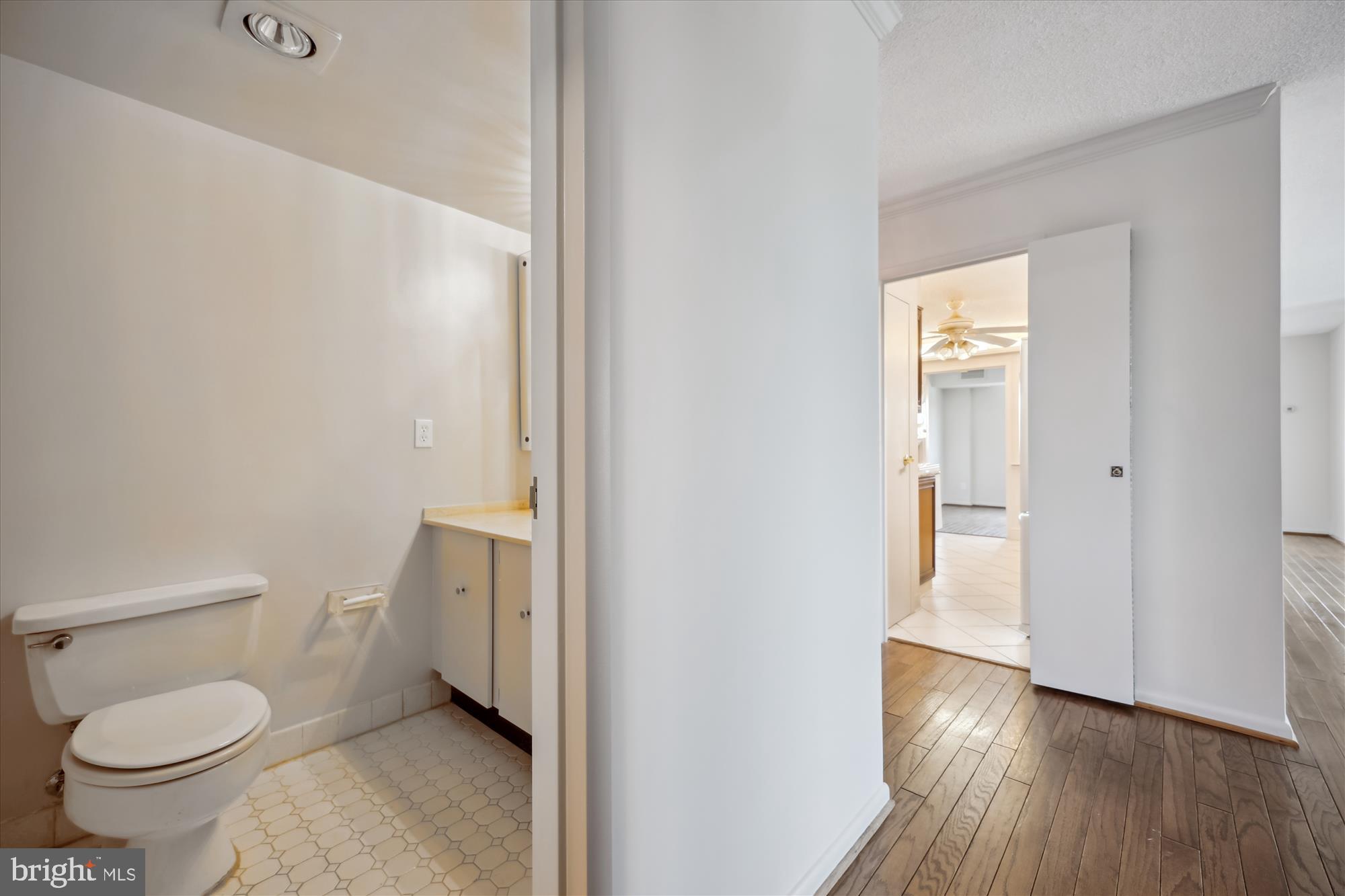 7420 WESTLAKE TERRACE 304
