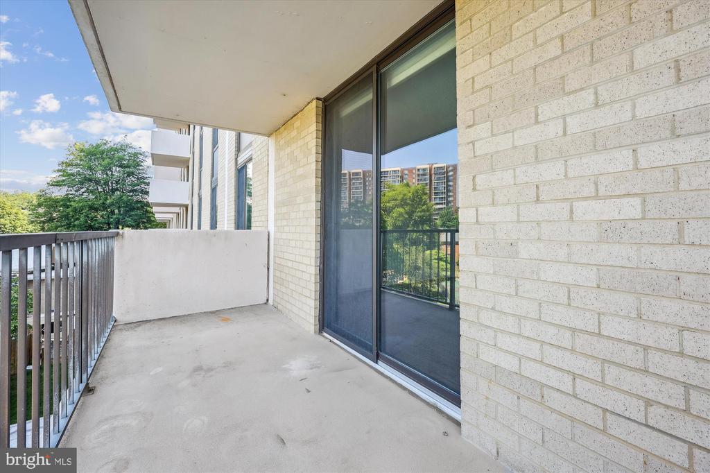 7420 WESTLAKE TERRACE 304