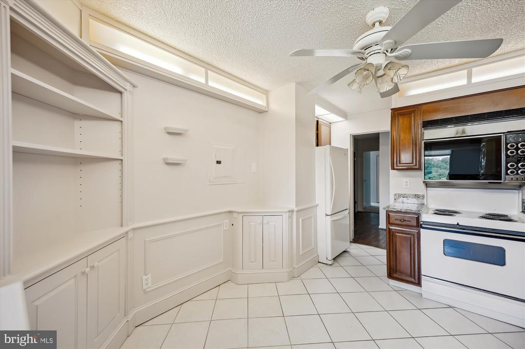 7420 WESTLAKE TERRACE 304