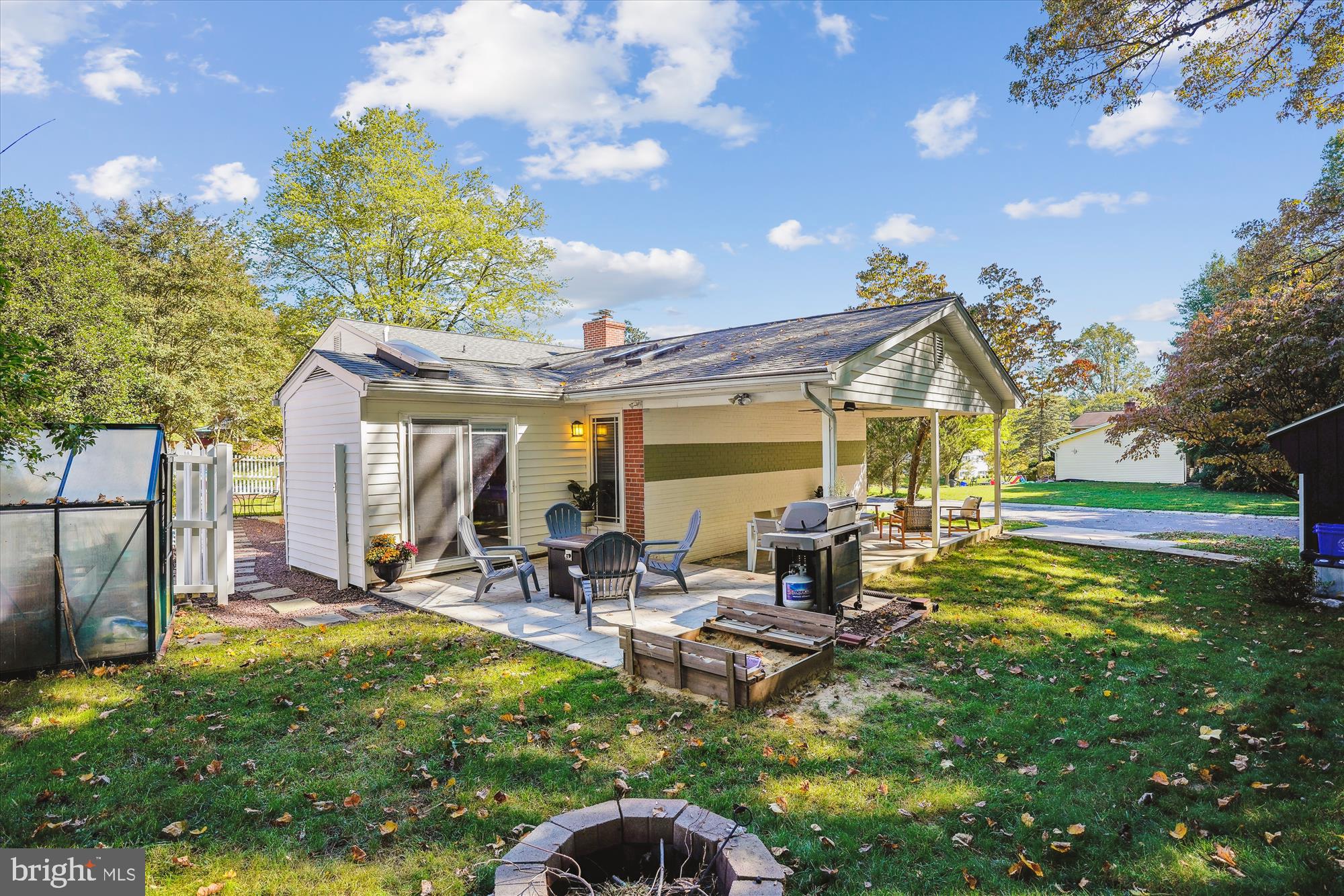 210 BURNT MILLS AVENUE